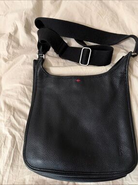 Men's Black Leather Messenger Bag with Adjustable Strap